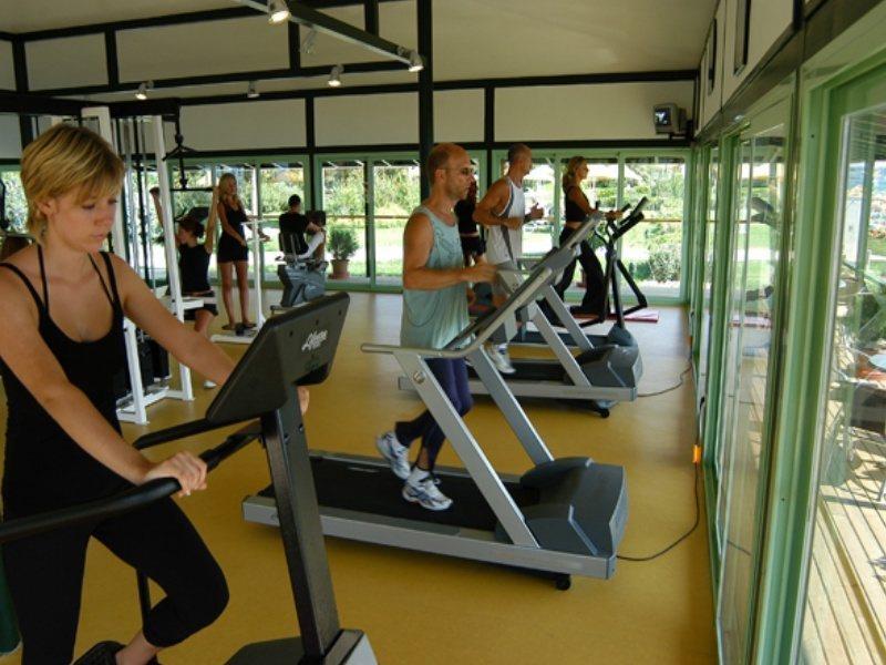 Complex Marti La Perla - Adult Only+16 4*